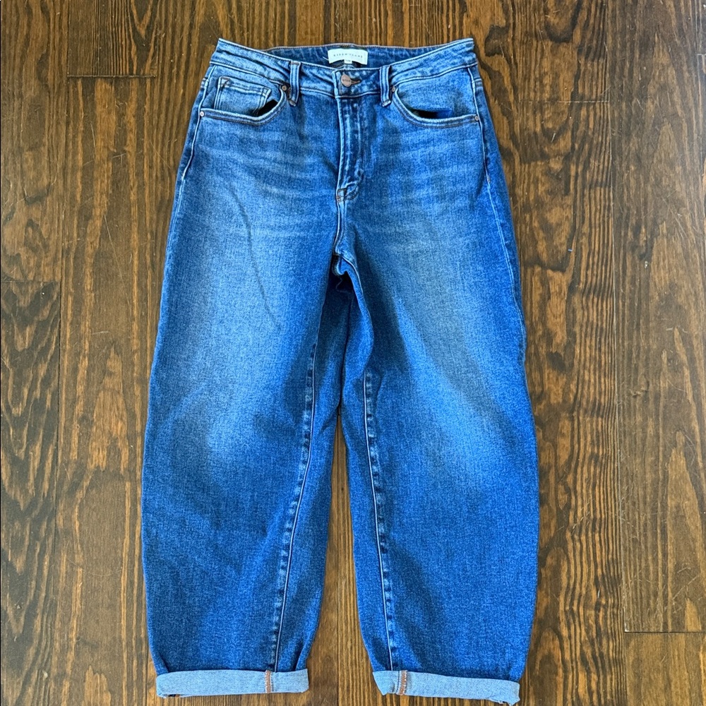 Risen Cropped Jeans